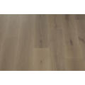 Plancher en bois massif marron marron clair